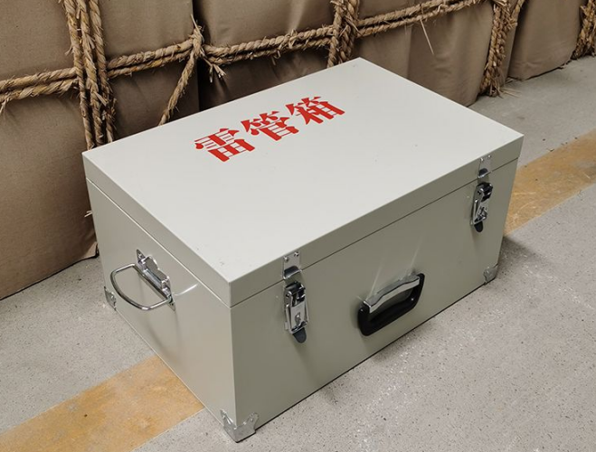 河西如何正确使用爆破物品存放柜炸药箱等?