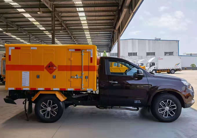 河西爆破器材运输车的作用是什么